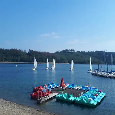 Sorpesee Mit Panoramablick *